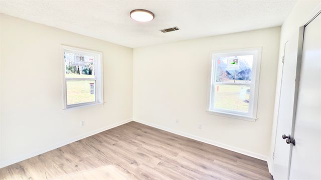 9000 JACK BOND RD, Arlington, TN 38002