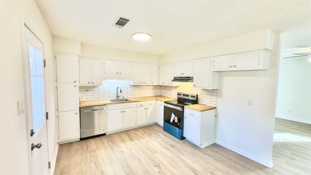 9000 JACK BOND RD, Arlington, TN 38002