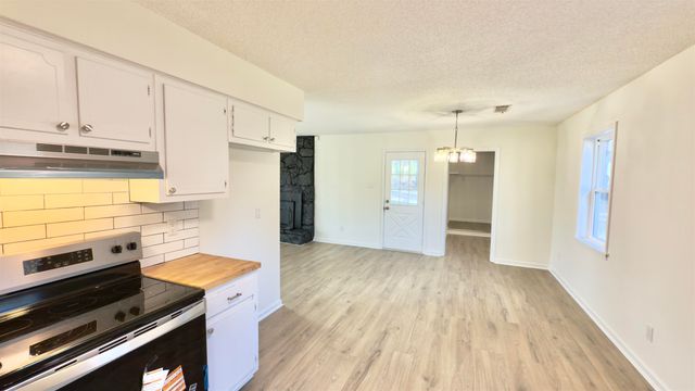 9000 JACK BOND RD, Arlington, TN 38002