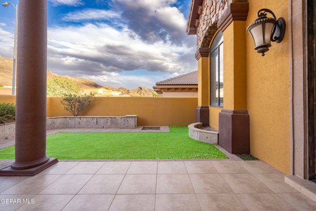 1255 FRANKLIN RAVEN Place, El Paso, TX 79912
