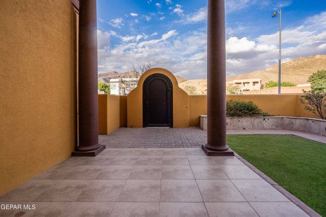 1255 FRANKLIN RAVEN Place, El Paso, TX 79912