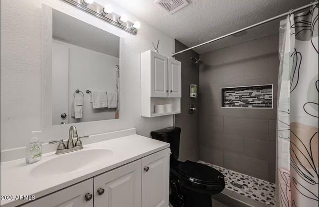 3002 N 70th Street 135, Scottsdale, AZ 85251