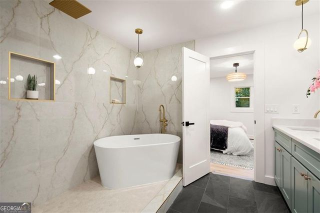 344 Woodstock Drive SW, Atlanta, GA 30331