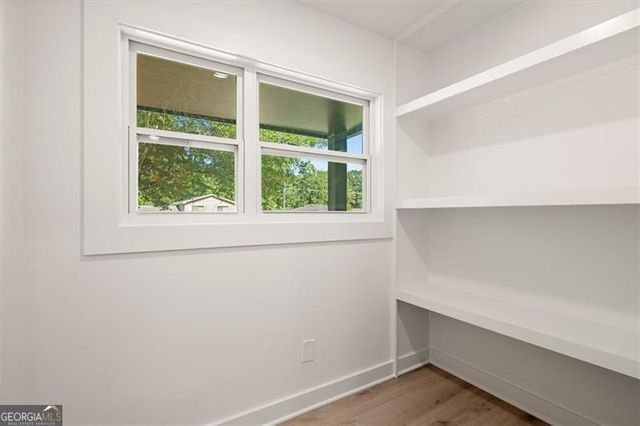 344 Woodstock Drive SW, Atlanta, GA 30331