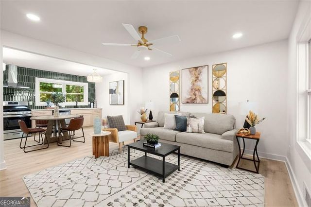 344 Woodstock Drive SW, Atlanta, GA 30331