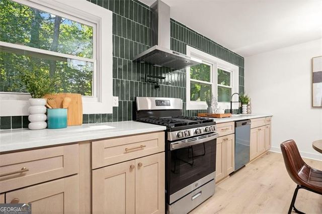 344 Woodstock Drive SW, Atlanta, GA 30331