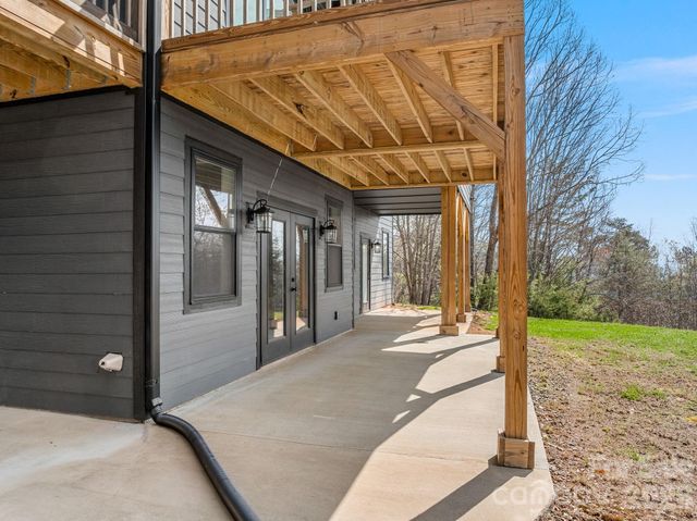 345 Preservation Trail, Columbus, NC 28722