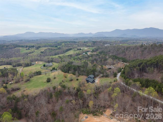 345 Preservation Trail, Columbus, NC 28722