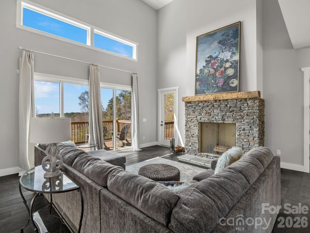 345 Preservation Trail, Columbus, NC 28722