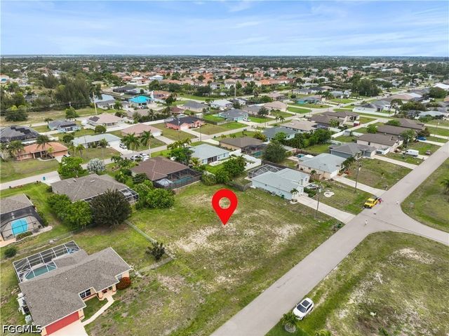 2236 SW 19th AVE, Cape Coral, FL 33991