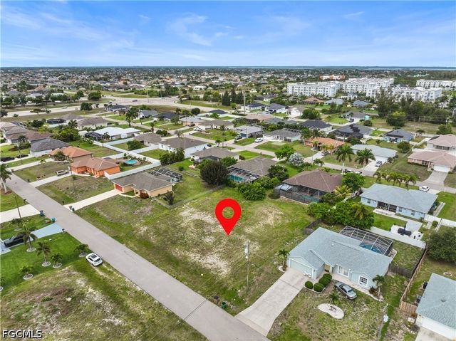 2236 SW 19th AVE, Cape Coral, FL 33991