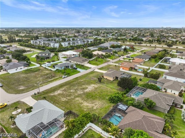 2236 SW 19th AVE, Cape Coral, FL 33991
