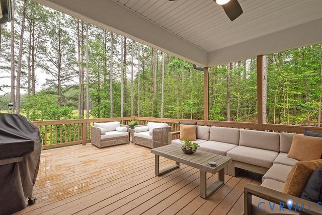 18107 Dogwood Trail Way, Rockville, VA 23146