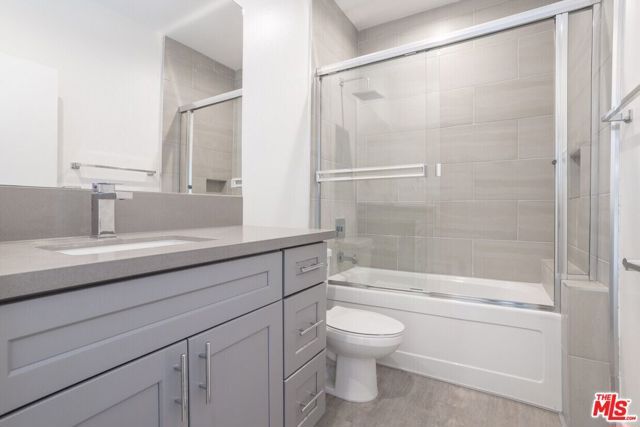 12647 Bradley Avenue, Sylmar (los Angeles), CA 91342