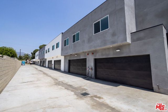 12647 Bradley Avenue, Sylmar (los Angeles), CA 91342