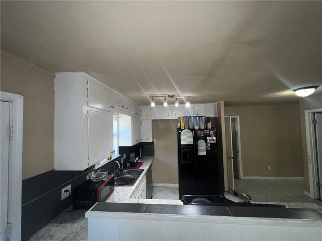 9104 Farmer Road, White Settlement, TX 76108