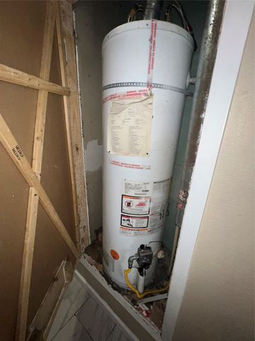 9104 Farmer Road, White Settlement, TX 76108