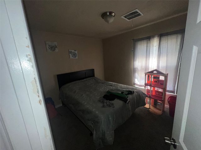 9104 Farmer Road, White Settlement, TX 76108