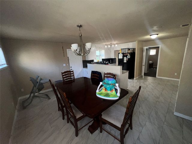 9104 Farmer Road, White Settlement, TX 76108