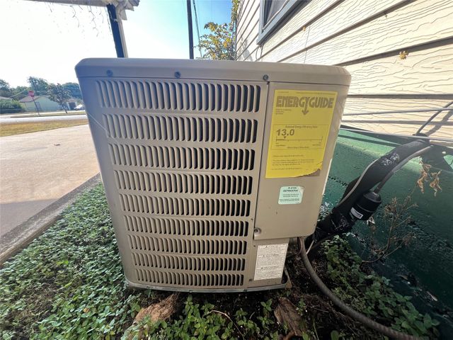 9104 Farmer Road, White Settlement, TX 76108