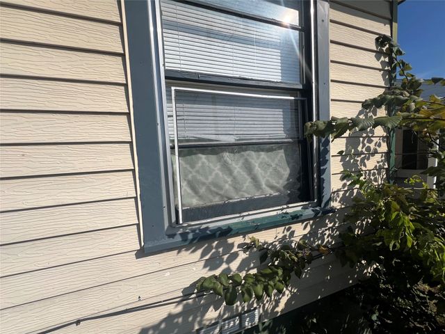 9104 Farmer Road, White Settlement, TX 76108