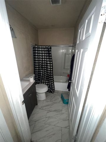 9104 Farmer Road, White Settlement, TX 76108