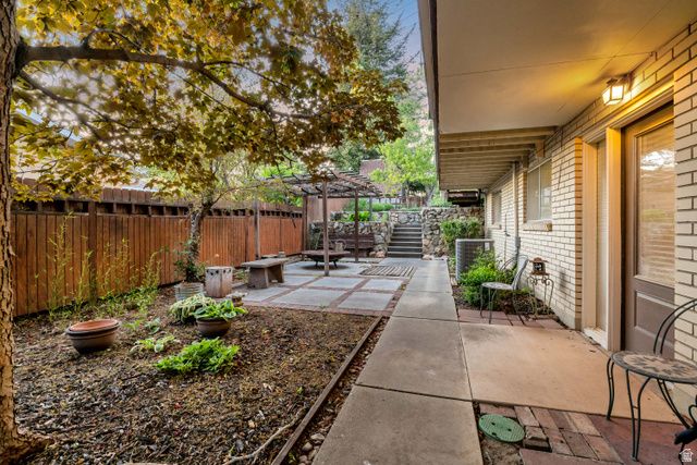 739 E 550 N, Bountiful, UT 84010