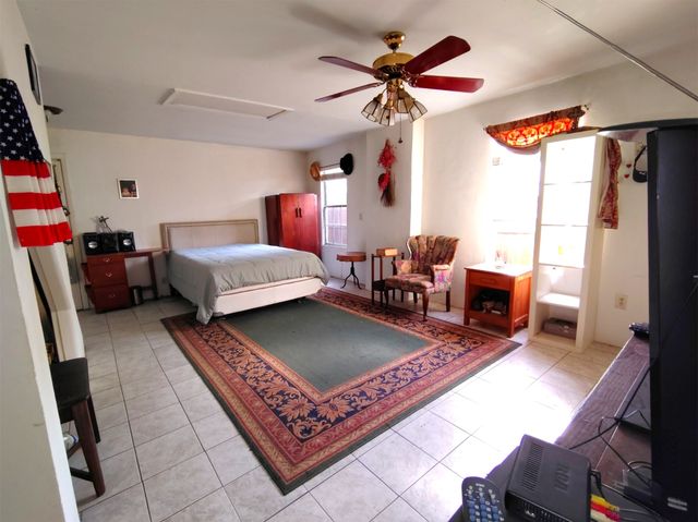 516 & 518 S Glasgow Drive, Dallas, TX 75223