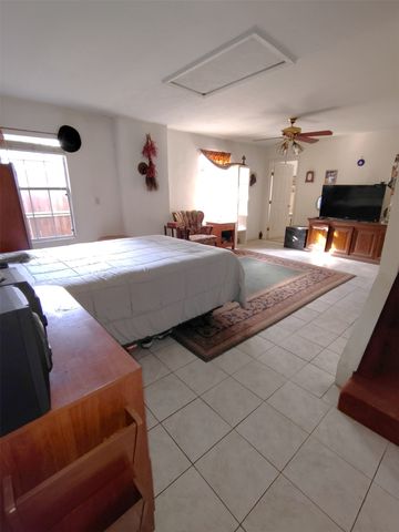 516 & 518 S Glasgow Drive, Dallas, TX 75223