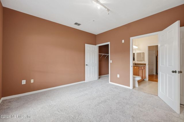 10961 BURNT MILL Road 614, Jacksonville, FL 32256