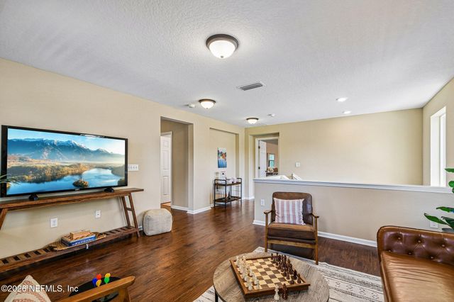 7587 FANNING Drive, Jacksonville, FL 32244