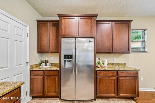 7587 FANNING Drive, Jacksonville, FL 32244