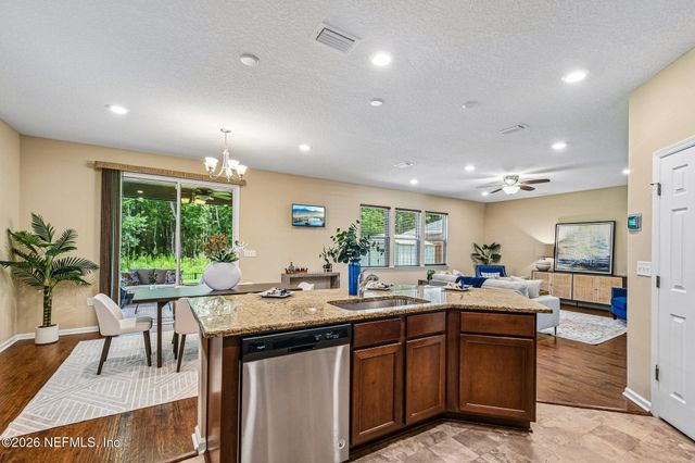 7587 FANNING Drive, Jacksonville, FL 32244