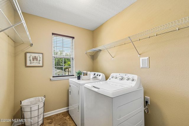 7587 FANNING Drive, Jacksonville, FL 32244