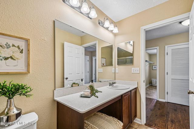 7587 FANNING Drive, Jacksonville, FL 32244