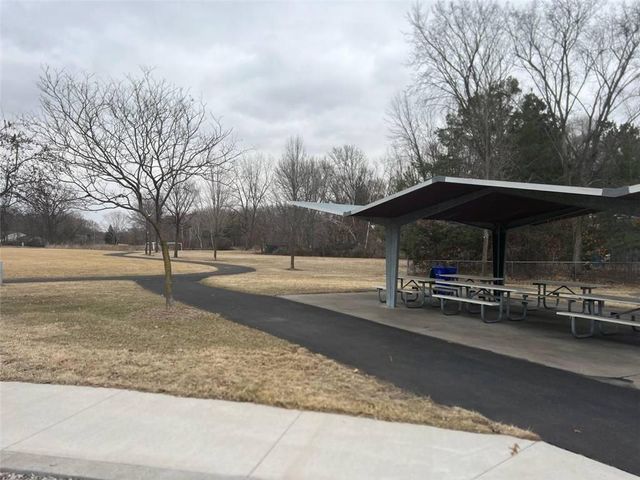 939 Lois Lane, Circle Pines, MN 55014