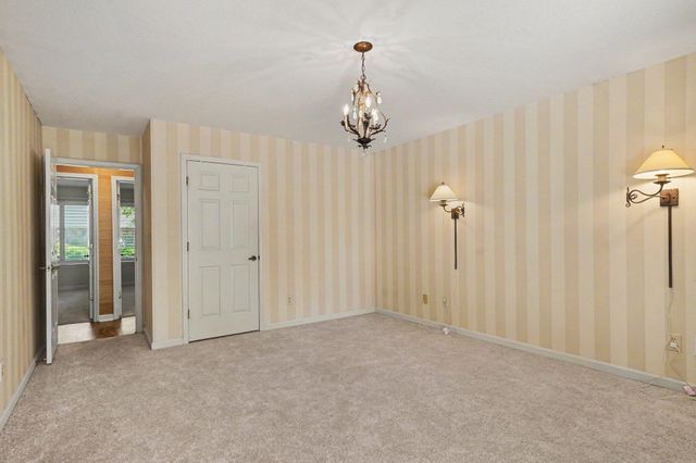 104 Hickory Dr., Conway, SC 29526