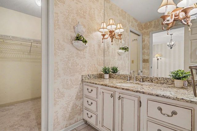 104 Hickory Dr., Conway, SC 29526