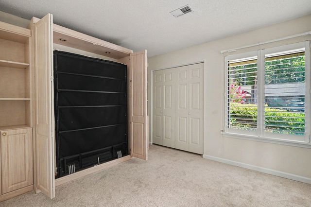 104 Hickory Dr., Conway, SC 29526