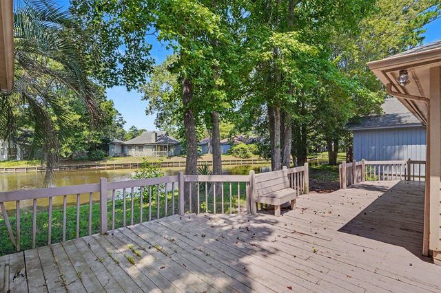 104 Hickory Dr., Conway, SC 29526