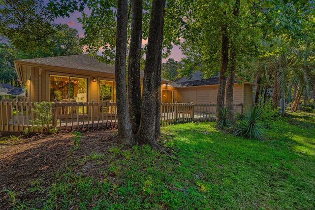 104 Hickory Dr., Conway, SC 29526