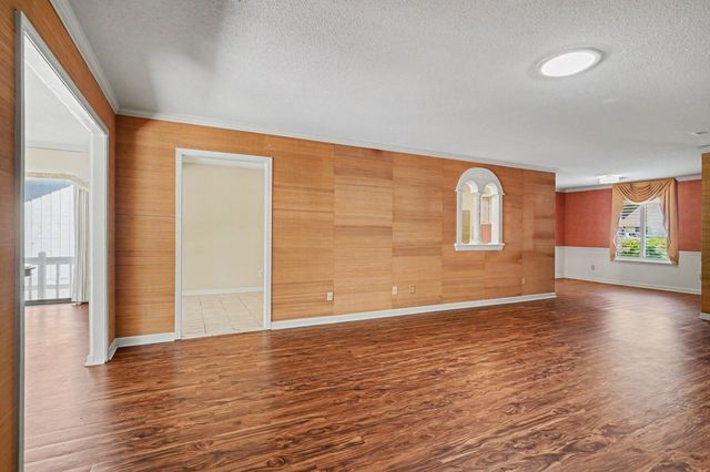 104 Hickory Dr., Conway, SC 29526