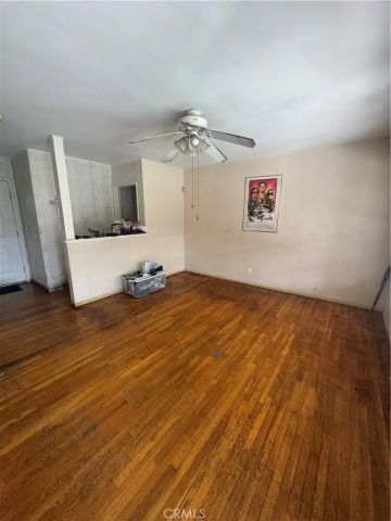 8116 Willis Avenue, Panorama City, CA 91402