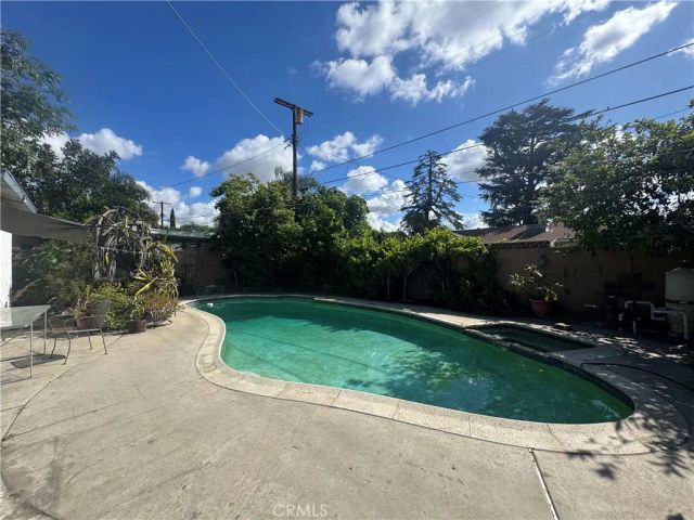 8116 Willis Avenue, Panorama City, CA 91402