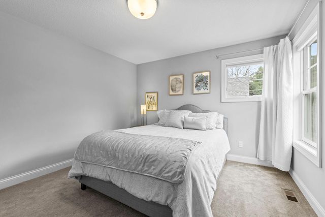 6105 Pine Grove Road, Edina, MN 55436