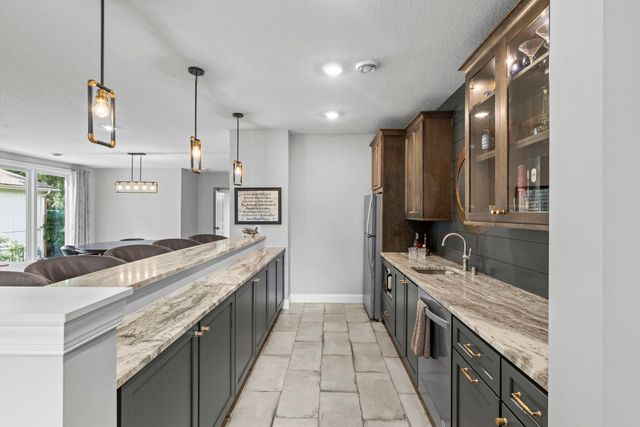 6105 Pine Grove Road, Edina, MN 55436