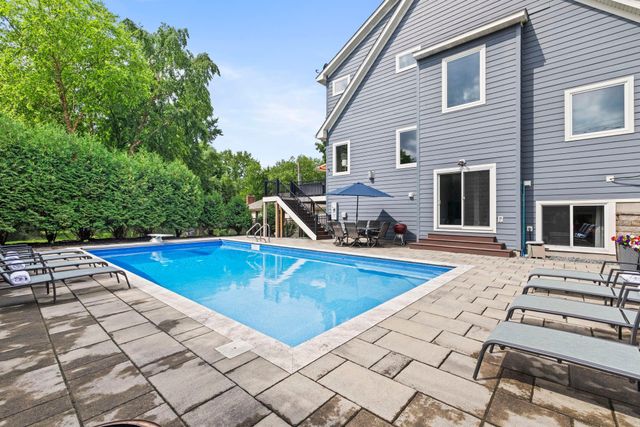 6105 Pine Grove Road, Edina, MN 55436