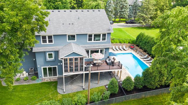 6105 Pine Grove Road, Edina, MN 55436
