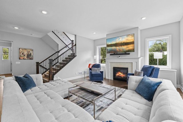 6105 Pine Grove Road, Edina, MN 55436