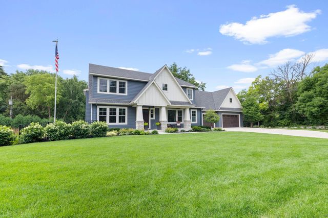 6105 Pine Grove Road, Edina, MN 55436